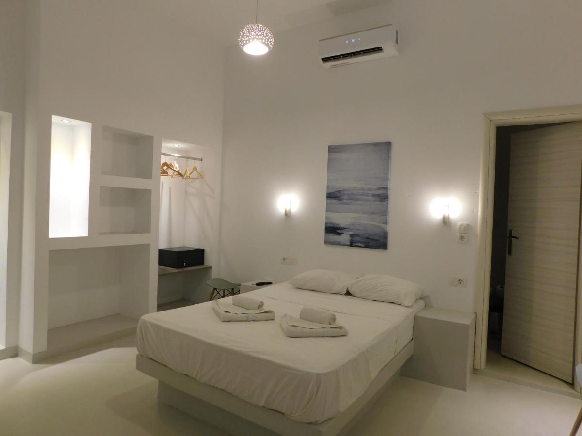 Calm Center Rooms Фира Екстериор снимка